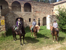 Italy-Tuscany-Chianti Castles Ride & Wine Tasting